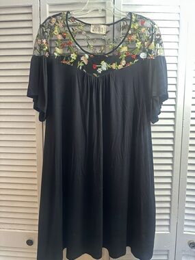 Black Floral Mesh-Yoke Women's Dress